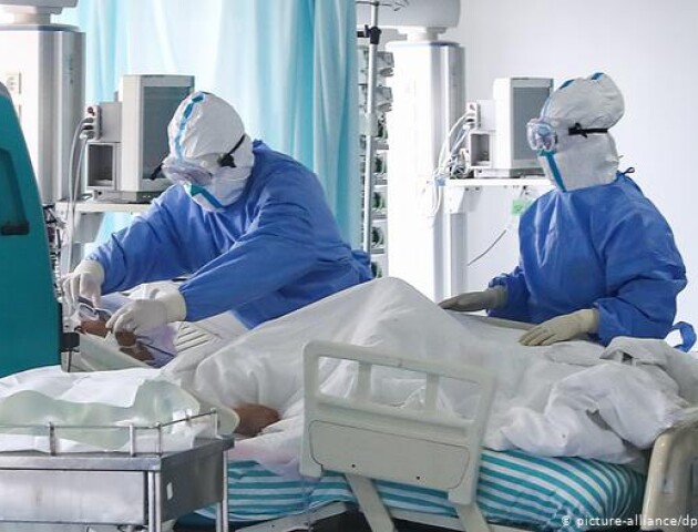 Знову антирекорд: в Україні за добу коронавірус знайшли у 1109 людей