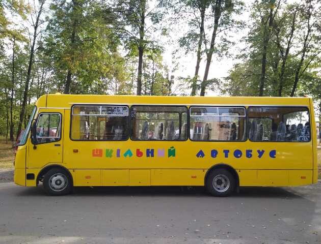 На Волині школярам бракує майже сотні автобусів