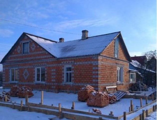 У селі на Волині ремонтують амбулаторію