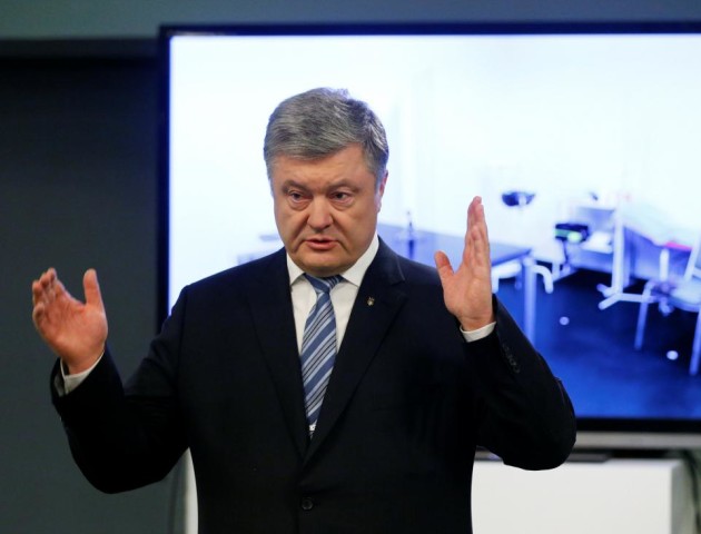 Порошенко оголосив, коли і де чекає Зеленського на дебати