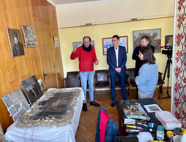 В історичний музей на Волині передали унікальну старовинну ікону