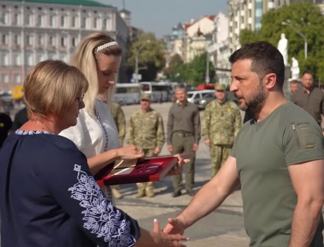 «Золоту Зірку» вручили родині загиблого льотчика з Луцька Євгена Лисенка