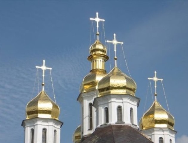 Ще один храм на Маневиччині перейшов у ПЦУ. Священик - проти. ВІДЕО