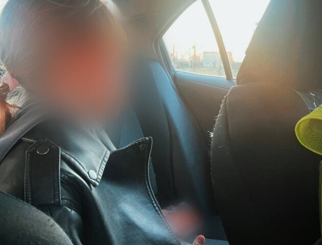 Плакала й зупиняла авто: у Ковелі загубилась дівчинка