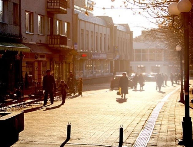 На центральній вулиці Луцька з'явиться літній майданчик