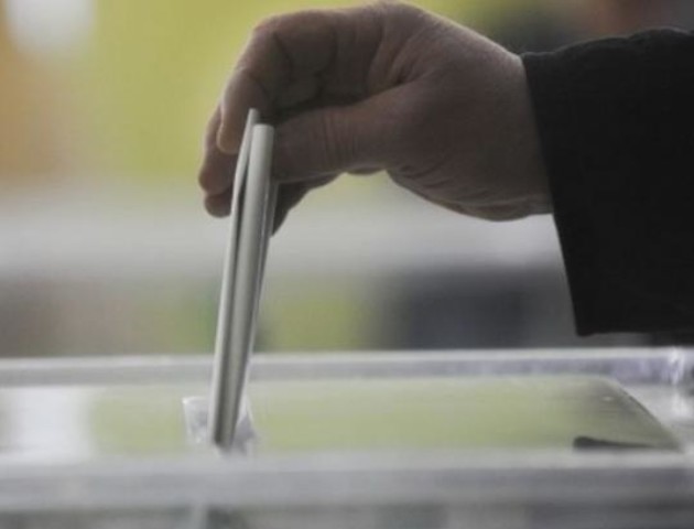 На Волині не можуть визначити, хто з депутатів переміг. Будуть вибирати знову