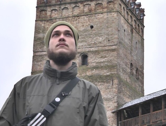 Військовий парамедик Данте допомагав постраждалим в аварії під Луцьком