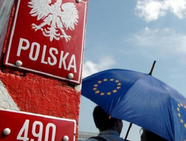 Робота у Польщі: ким працюють та скільки заробляють українці