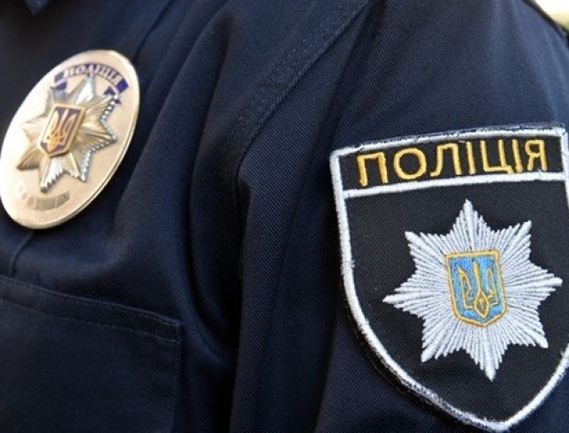 У Луцьку поліція затримала молодиків, які пограбували знайомого