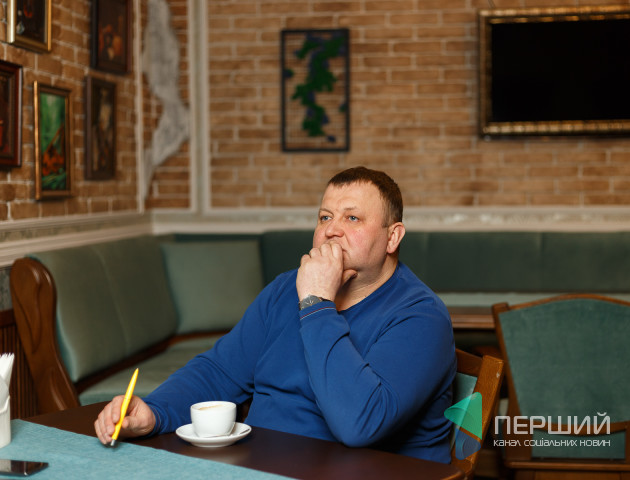 Депутат Луцькради Сергій Шкода вітає лучанок зі святом 8 березня
