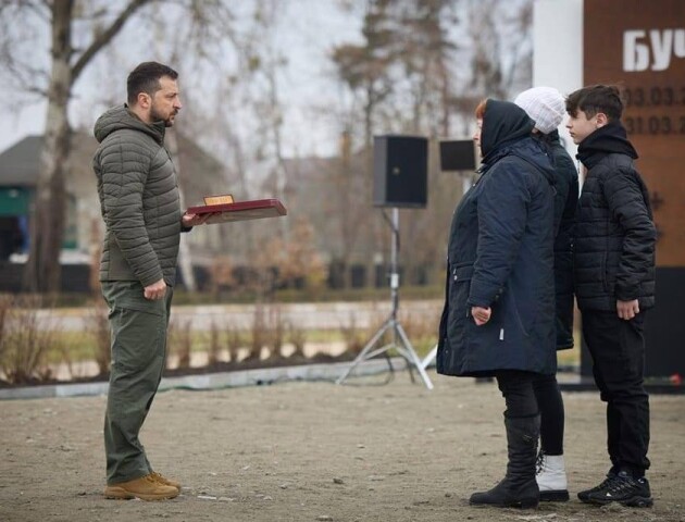 Президент вручив «Золоту зірку» батькам загиблого волинянина