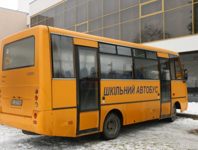 На Волині бракує 30  шкільних автобусів