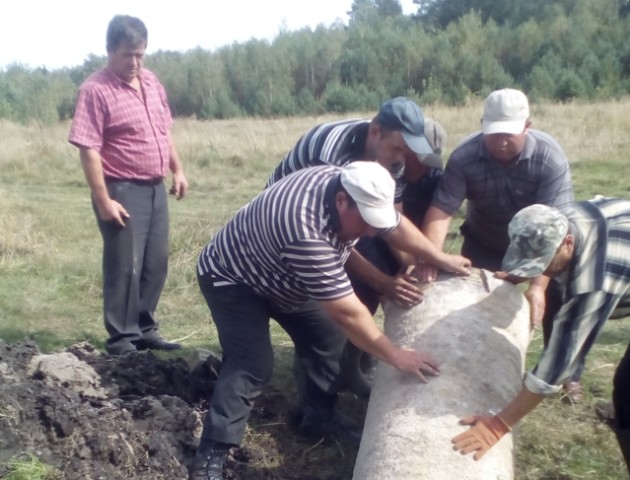 На Волині відновлюють джерело. ФОТО