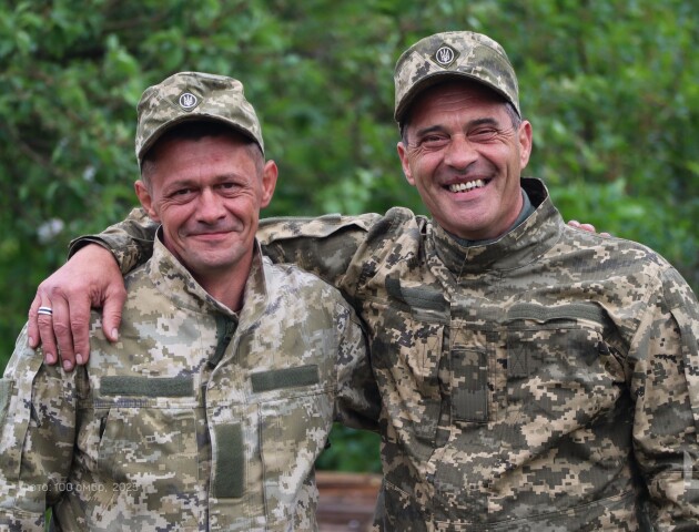 У «Сталевій сотці» служать рідні брати