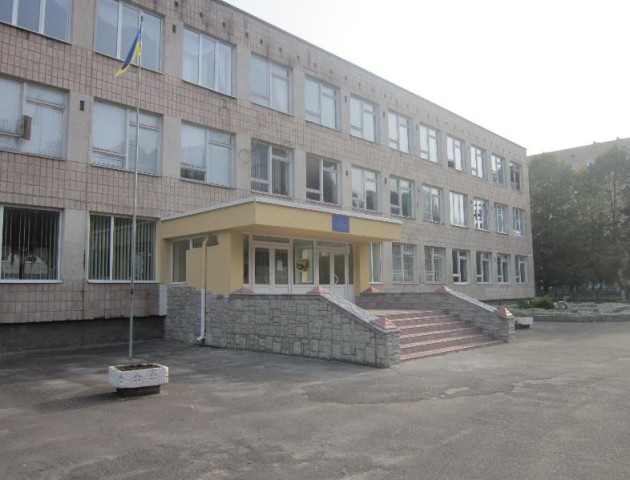 Дитину, яка перехворіла на кір, пустили до луцької школи