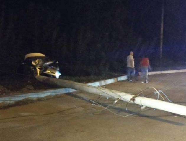 У Луцьку через ДТП жителі кількох вулиць залишились без світла