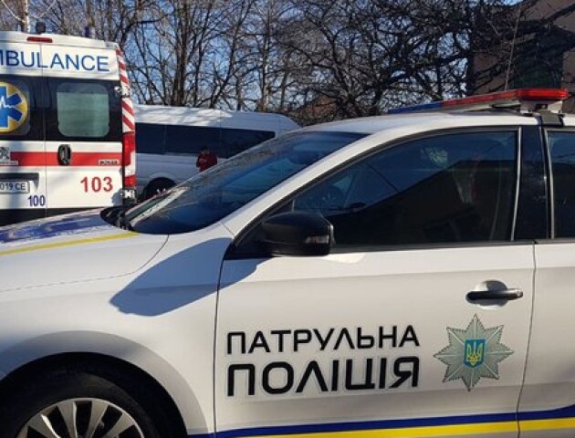 На Волині патрульні допомогли врятувати чоловіка з інсультом