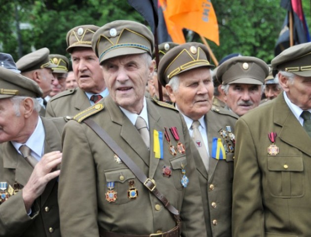 Ветерани УПА отримуватимуть 400 гривень надбавки