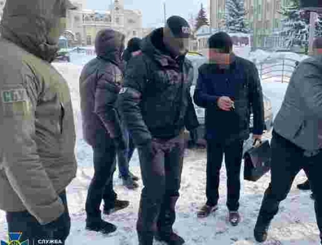 Суд виправдав ексрадника директора Служби місцевих автодоріг Волині у справі про хабар