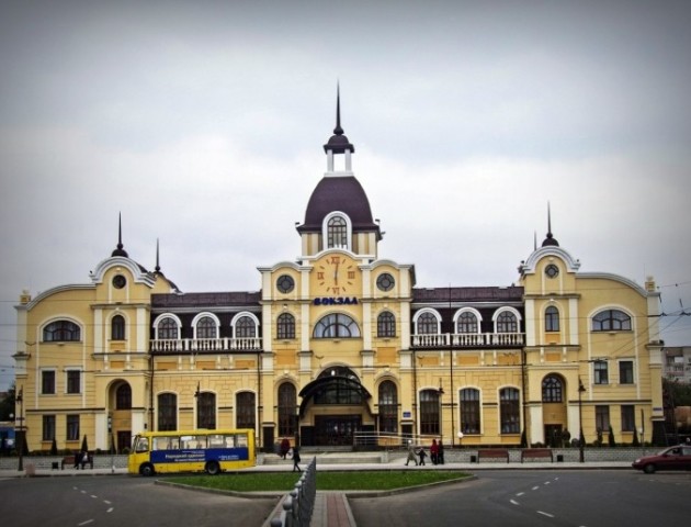 Лучани просять створити новий маршрут від залізничного вокзалу