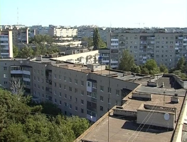У Луцьку проводитимуть екскурсії дахом найдовшого у світі будинку. ВІДЕО