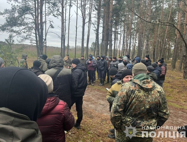 Понад 250 людей шукають зниклу 17-річну волинянку