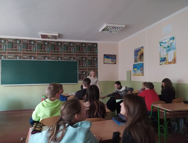 Вимкнення на зарплату не впливає: чи проводять вчителі в Луцьку уроки, коли нема світла