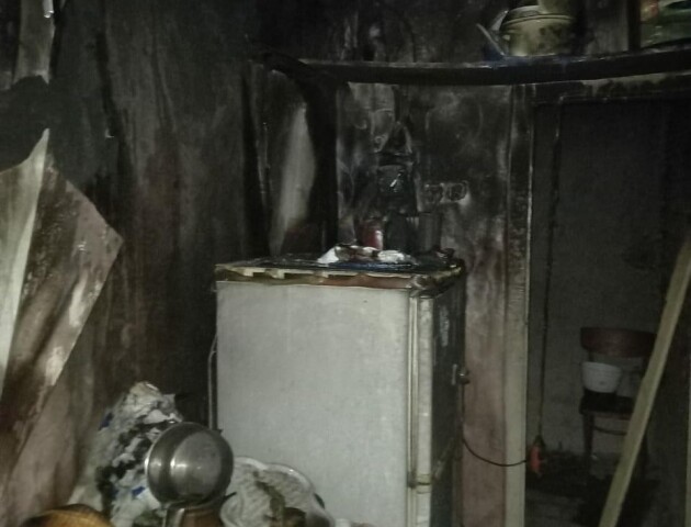 На Волині під час пожежі жінка отруїлася чадним газом
