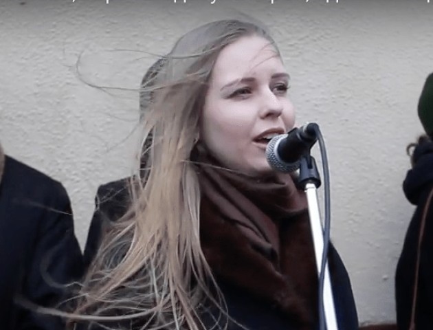 Їх вітали, а вони від армії косили – активістка з Луцька про традиції «чоловічого» свята