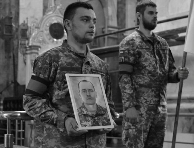 У Луцьку провели в останню дорогу Героя Ігоря Дуплія. ФОТО