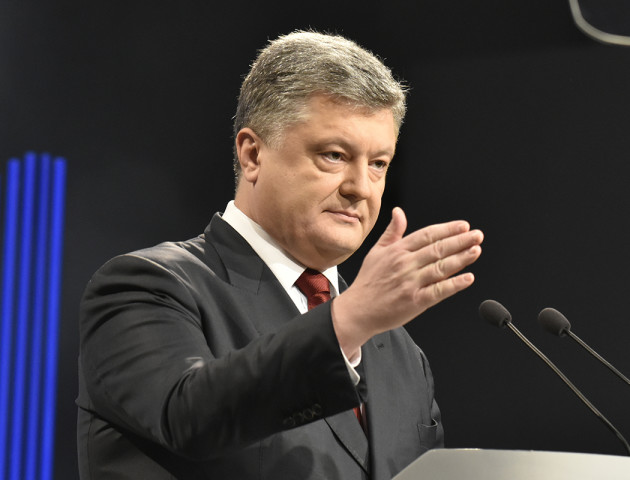 На скільки зросли доходи Порошенка у 2018-му