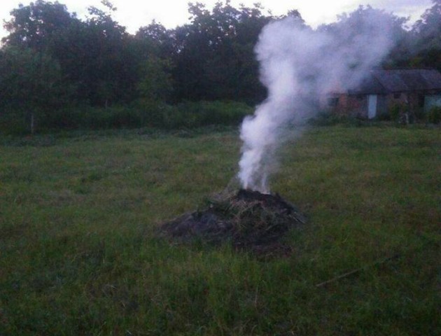 На луцькій вулиці розклали багаття
