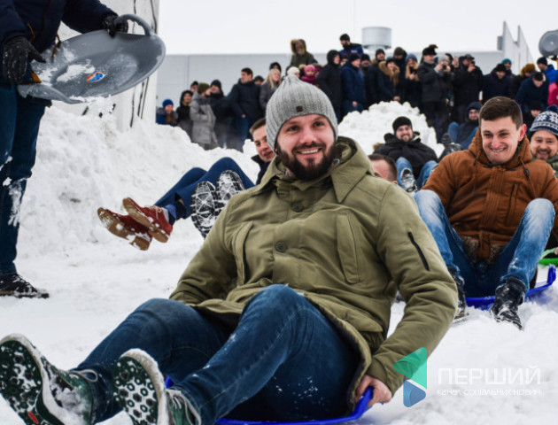 Як «Modern-Expo» відривався на корпоративі. ВІДЕО