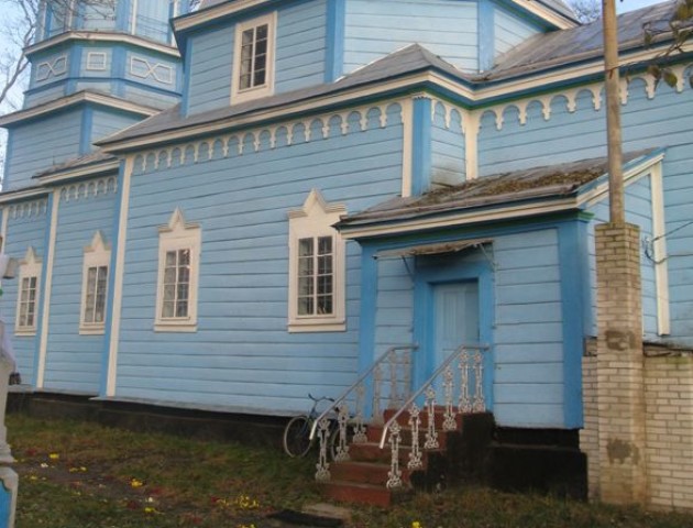 У селі на Волині обікрали церкву - винесли дорогу святиню та чашу