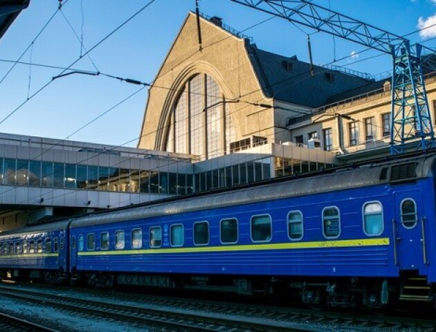Україна відкриває кордони для міжнародних перевезень
