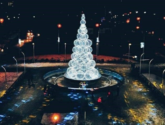 Луцька ялинка визнана найкращою в Україні