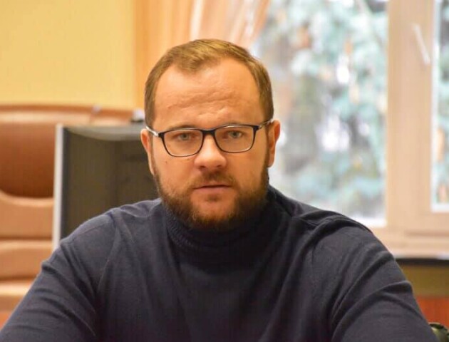 «Вражений колосальною кількістю людей, які допомагають». Мер Луцька про оборону міста