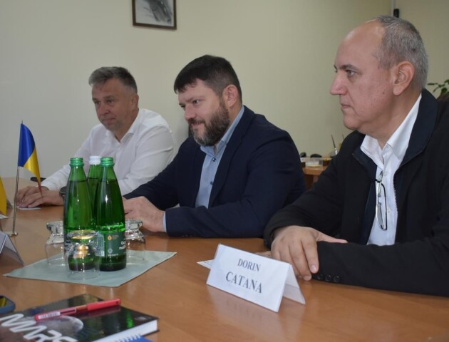Підприємці з Румунії хочуть побудувати індустріальний парк на Волині