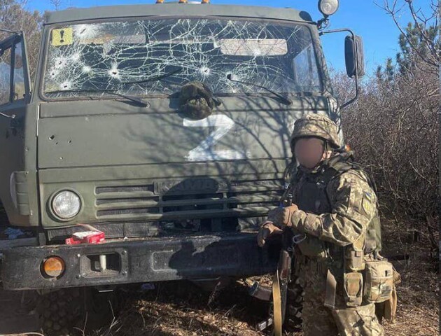 Майже 14 тисяч людей, 444 танки, 86 літаків... Бойові втрати росії від ЗСУ