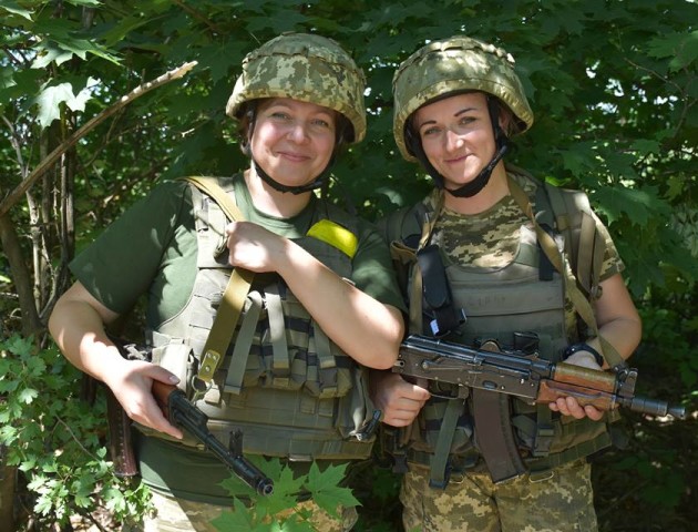 На Волині привітали медиків, які рятують життя бійцям