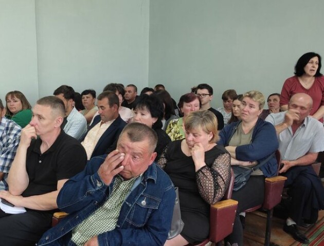 Батьки – проти: на Волині ліцей перепрофілювали в гімназію з 9-річним навчанням