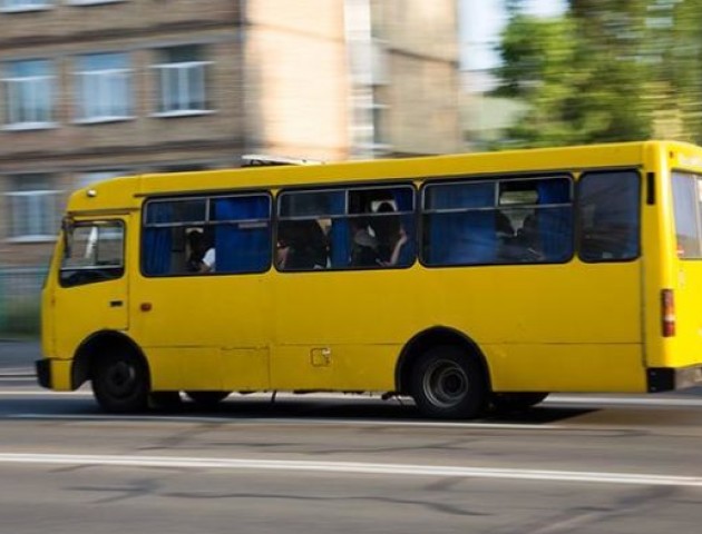 Лучани скаржаться на відсутність маршруток