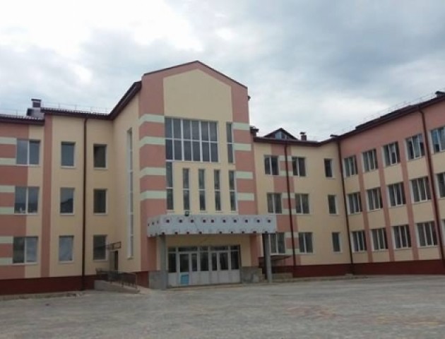 27 школу у Луцьку таки добудують. ВІДЕО