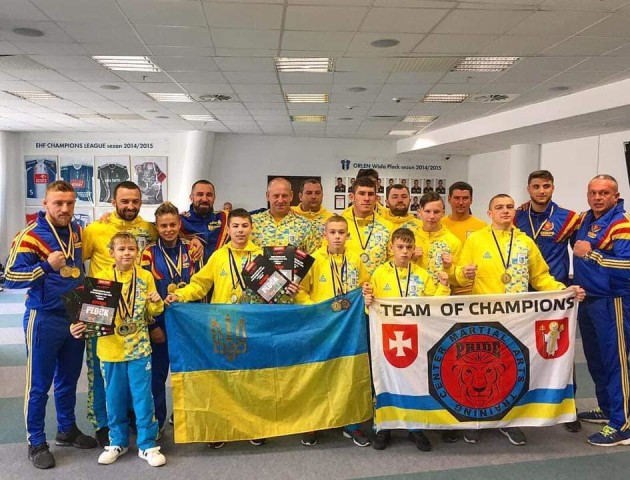 Волинські спортсмени вибороли чотири «золота» на міжнародних змаганнях з козацького двобою. ФОТО