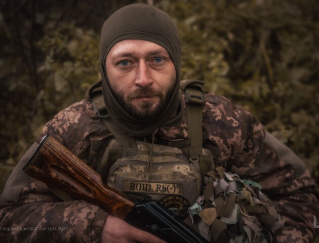 «Буває, що колінка трясуться». Як будівельник сапером став