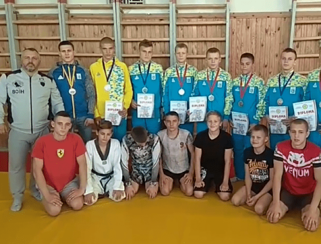 Вихованці СК «Воїн» привезли нагороди з двох чемпіонатів. ВІДЕО