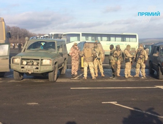 З'явилися перші фото з обміну полоненими на Донбасі