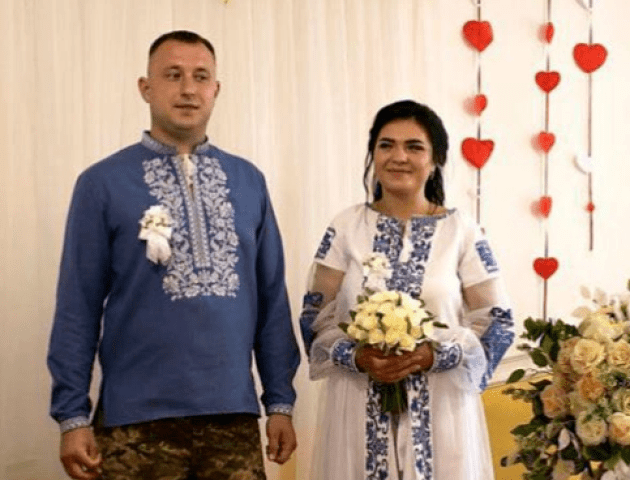 На Волині під час відпустки військовий одружився зі своєю коханою