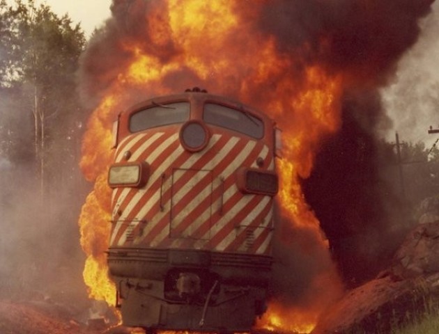 Смертельна ДТП,  обкрадена церква та загоряння поїзда: ТОП-3 за 19 квітня
