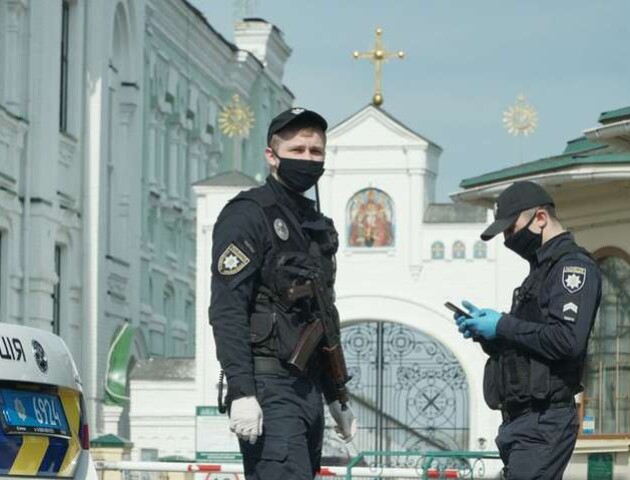 На Великдень біля кожного волинського храму чергуватиме поліція